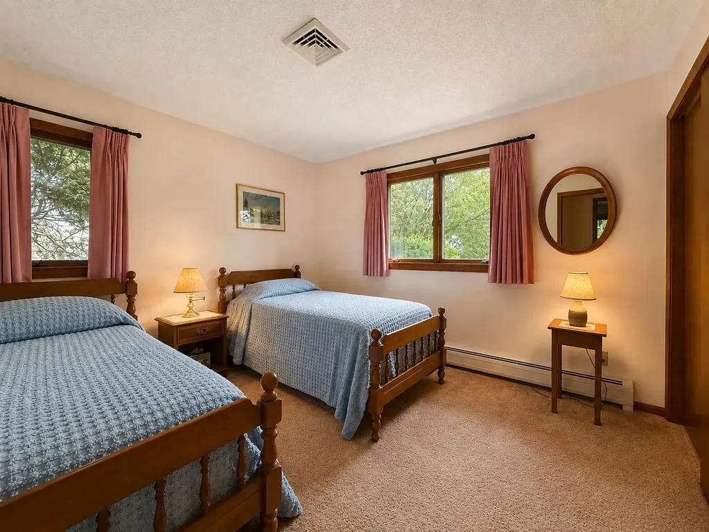 11 Rivendell Drive Essex Junction VT 05452