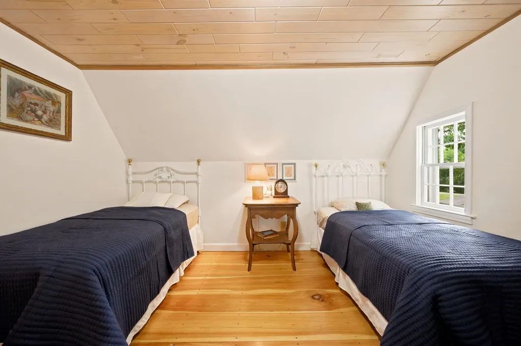6 Marisue Terrace Tuftonboro NH 03816