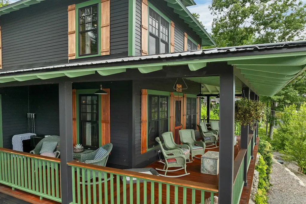 101 Belknap Point Road Gilford NH 03249