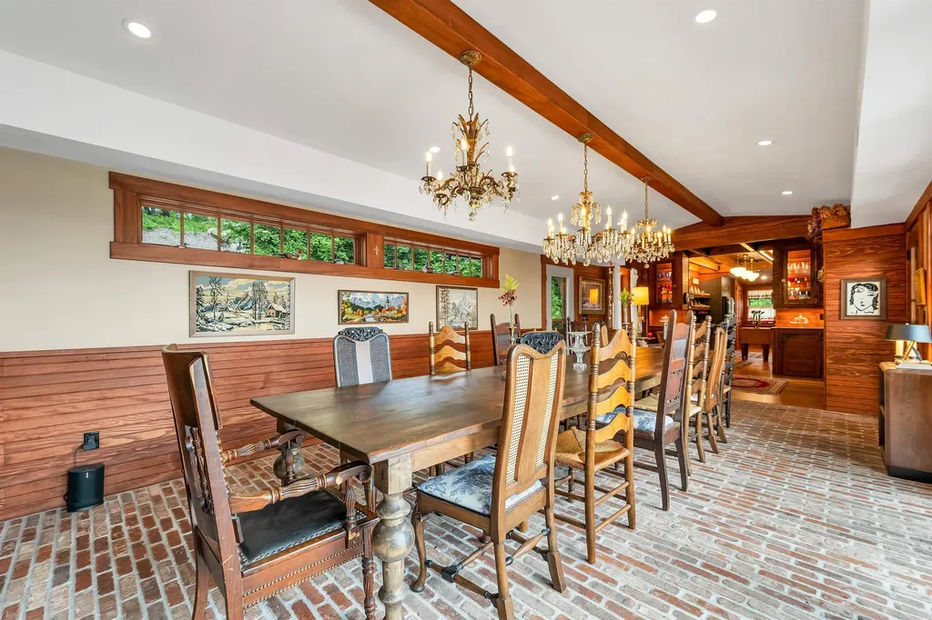101 Belknap Point Road Gilford NH 03249