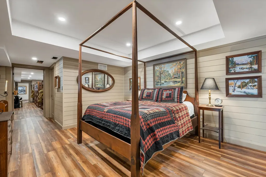 101 Belknap Point Road Gilford NH 03249