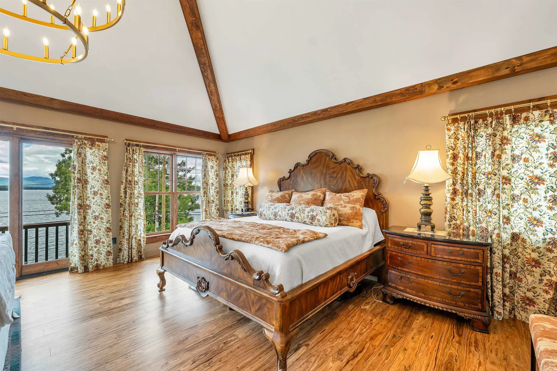 101 Belknap Point Road Gilford NH 03249