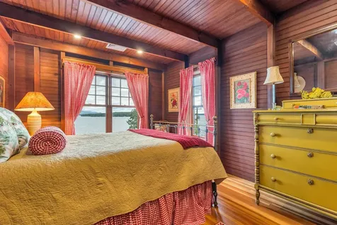 101 Belknap Point Road Gilford NH 03249