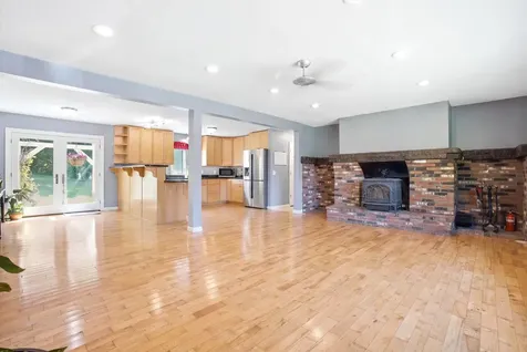 32 Buckingham Place Lebanon NH 03766