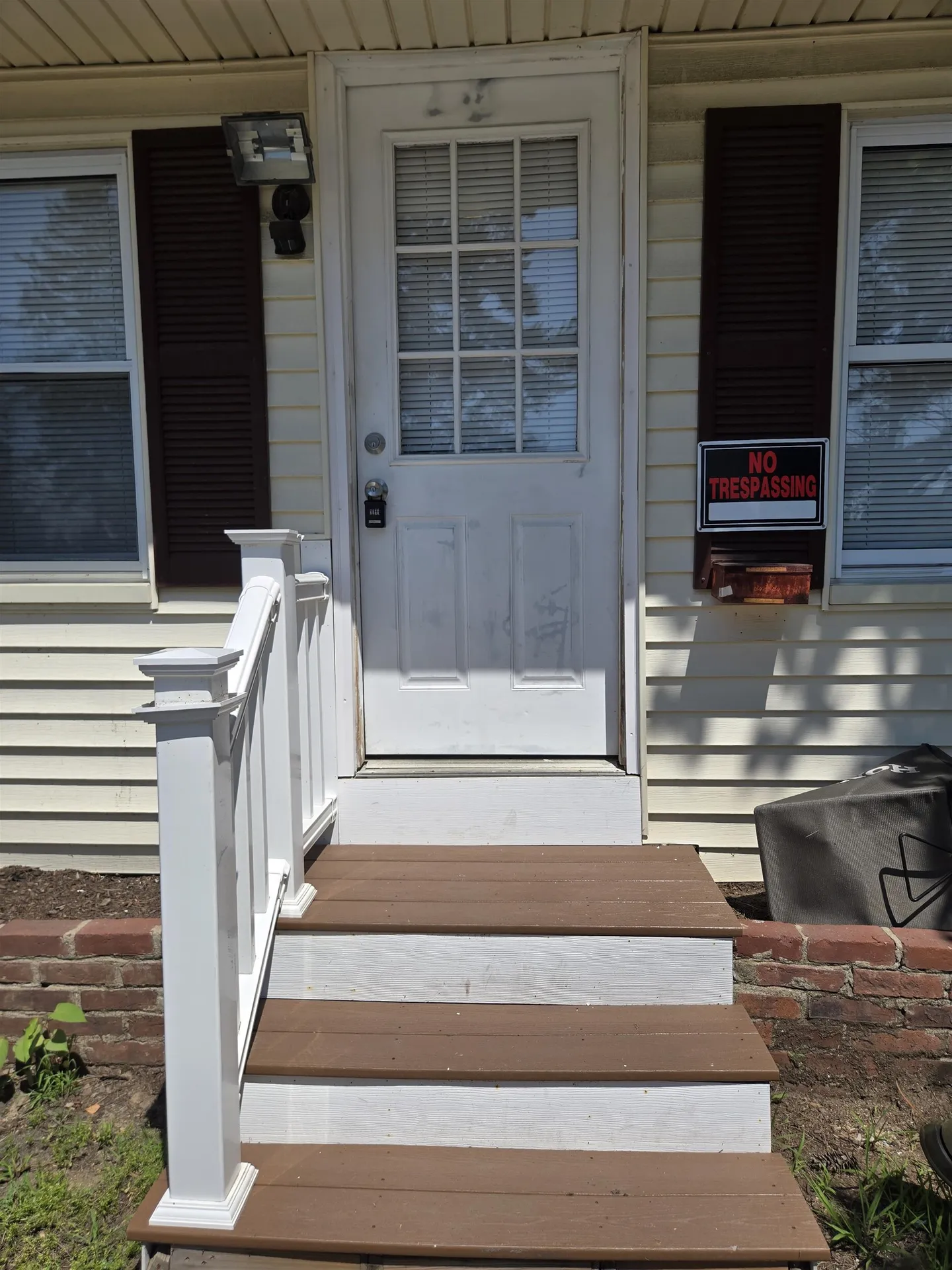 12 E Side Drive Concord NH 03301