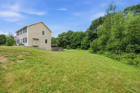 34 Dunbarton Center Road Bow NH 03304