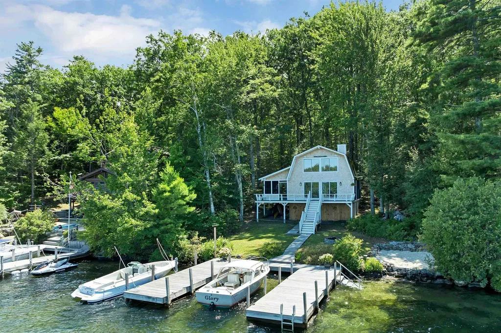 230 Big Barndoor Island Alton NH 03810