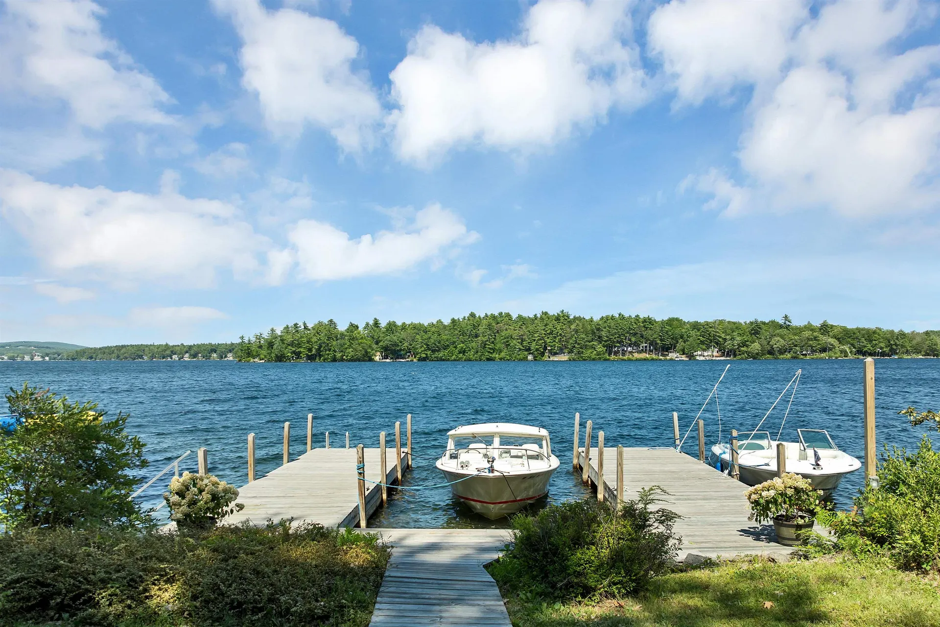 230 Big Barndoor Island Alton NH 03810