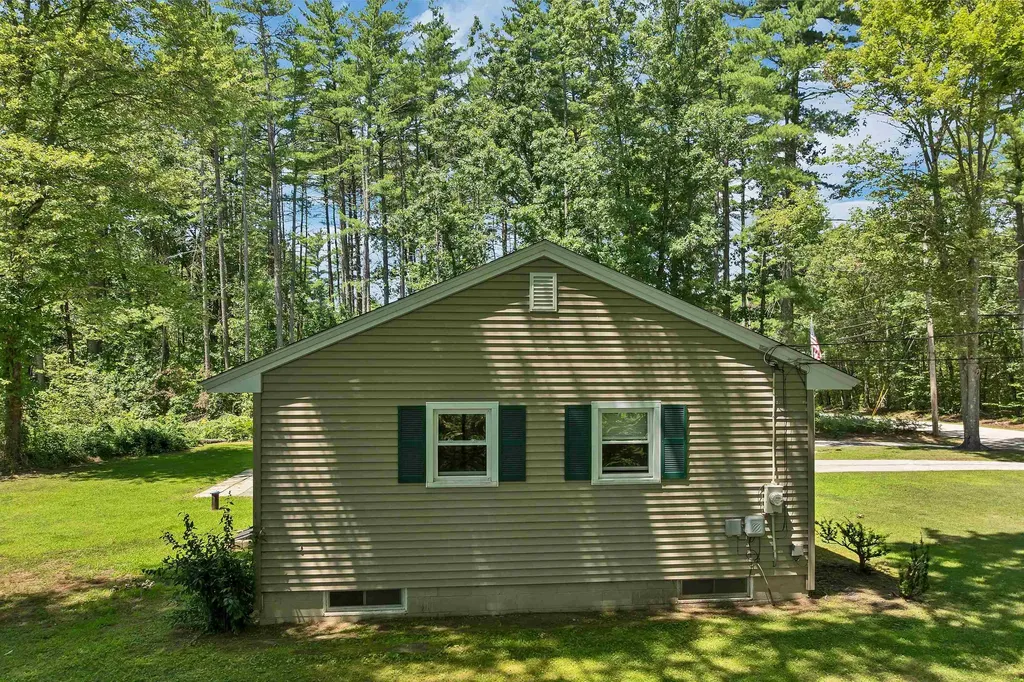 108 River Road Bow NH 03304