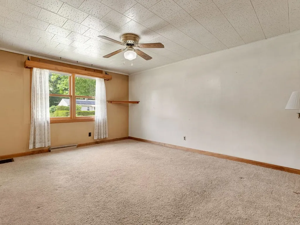 149 Woodlawn Road Burlington VT 05408