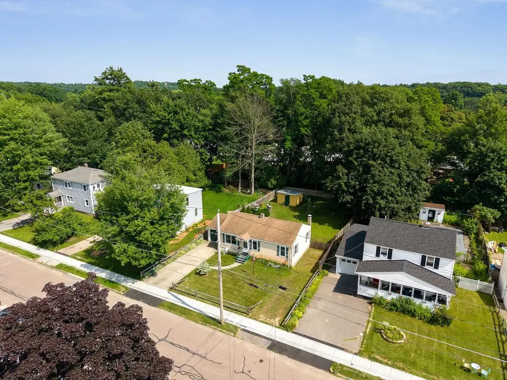 149 Woodlawn Road Burlington VT 05408