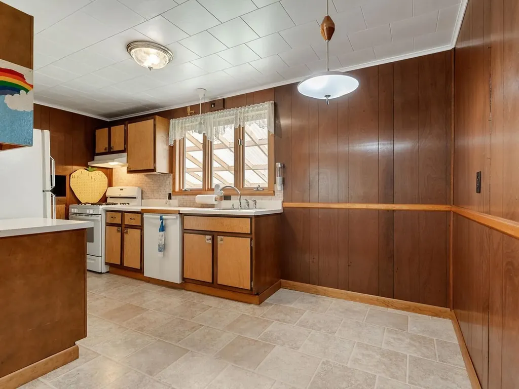 149 Woodlawn Road Burlington VT 05408