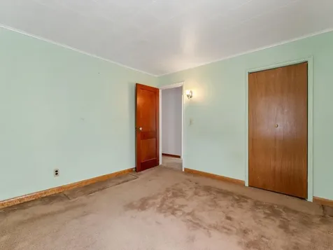 149 Woodlawn Road Burlington VT 05408