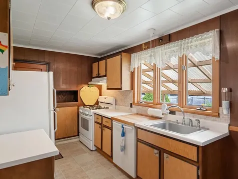 149 Woodlawn Road Burlington VT 05408