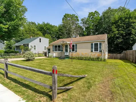149 Woodlawn Road Burlington VT 05408