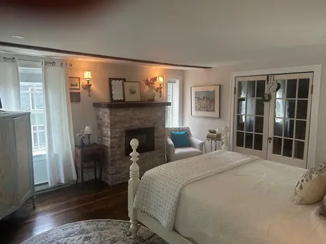 32 Concord Street Peterborough NH 03458