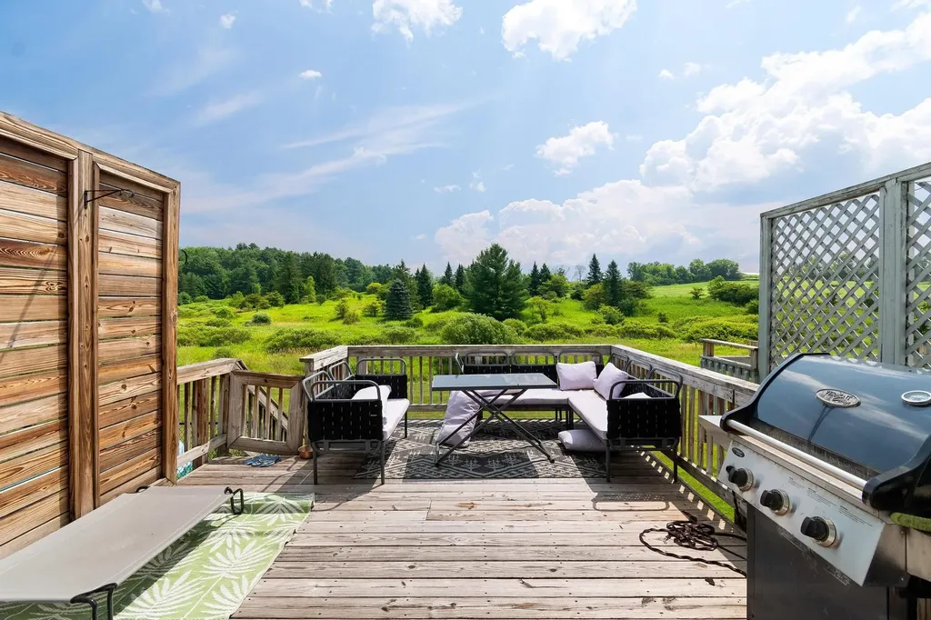 38 Hawley Road Fairfax VT 05454