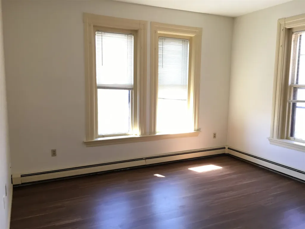 124 Orange Street Manchester NH 03102