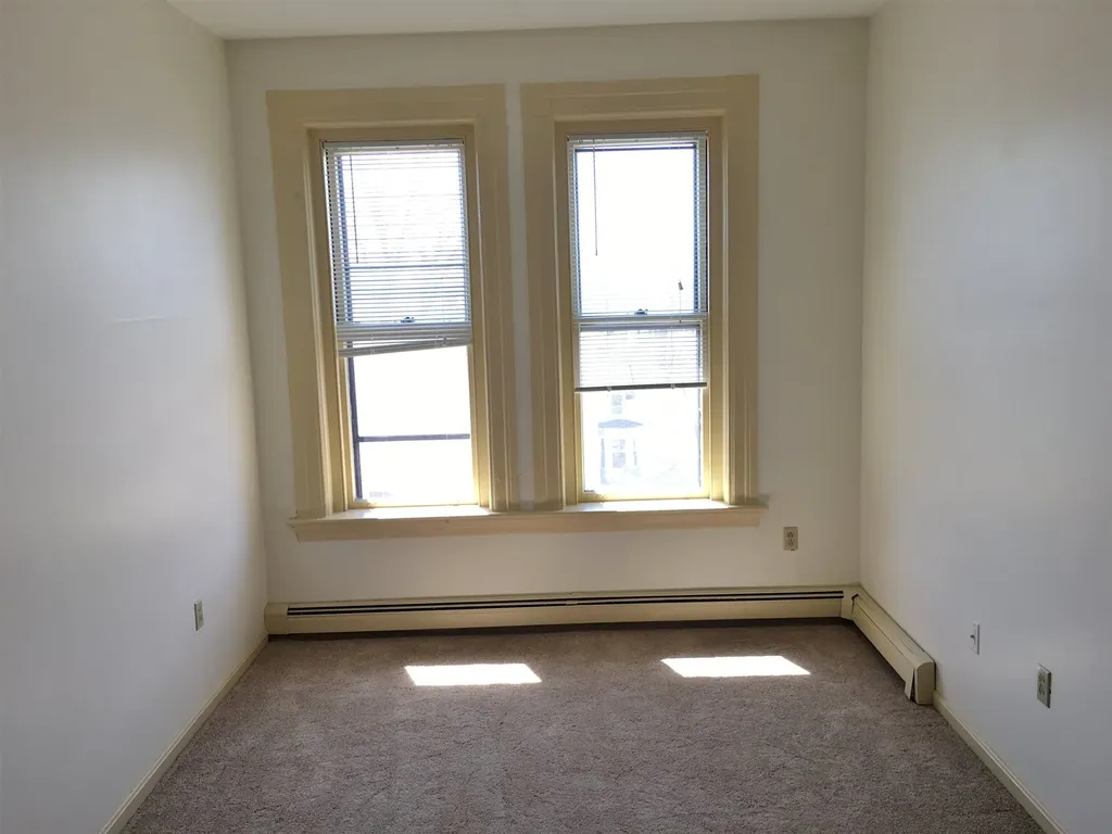 124 Orange Street Manchester NH 03102