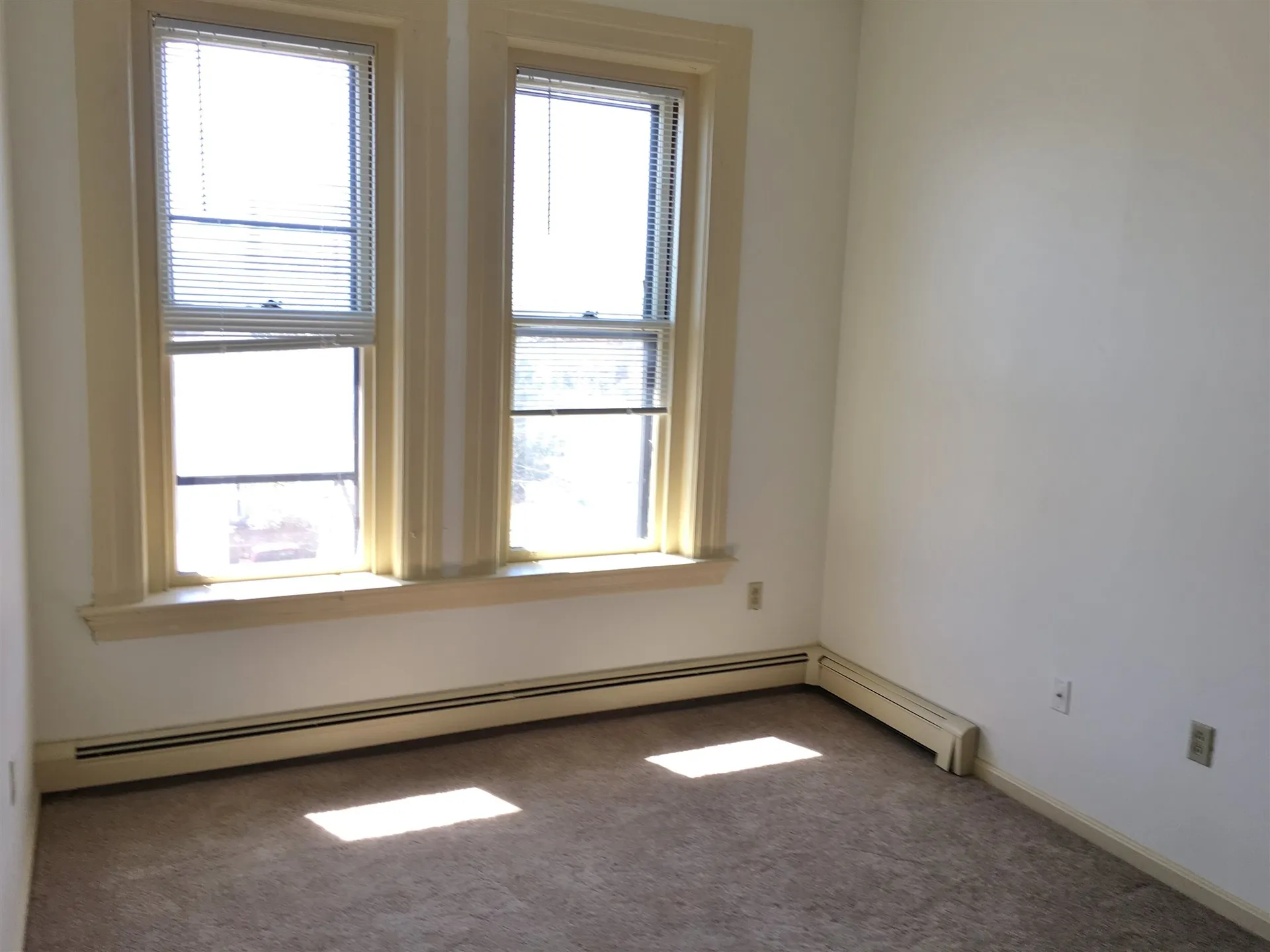 124 Orange Street Manchester NH 03102