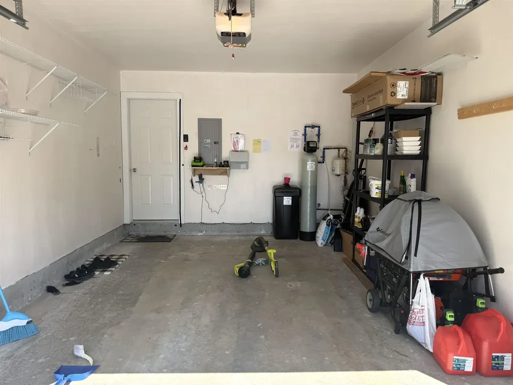 81 B Foggs Lane Seabrook NH 03874