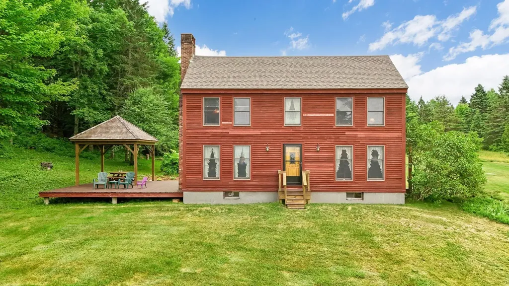 1539 Newark Street Newark VT 05871