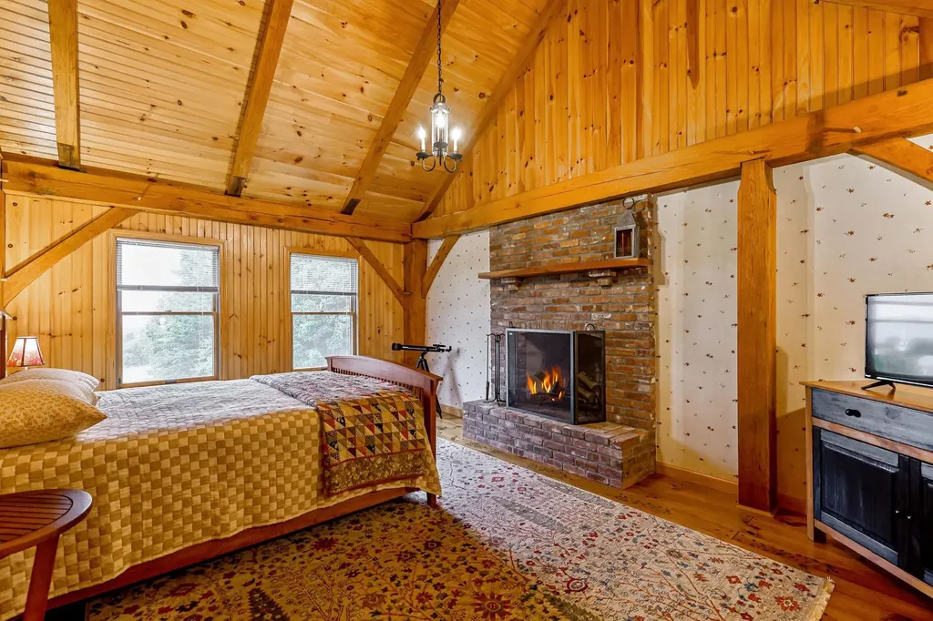 1539 Newark Street Newark VT 05871