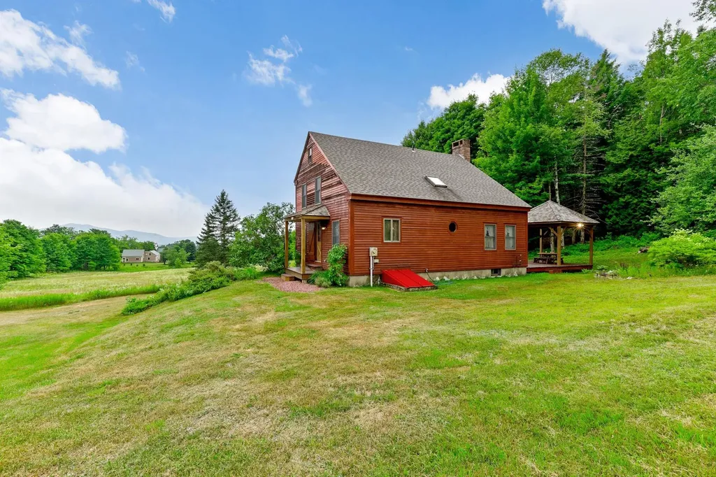 1539 Newark Street Newark VT 05871