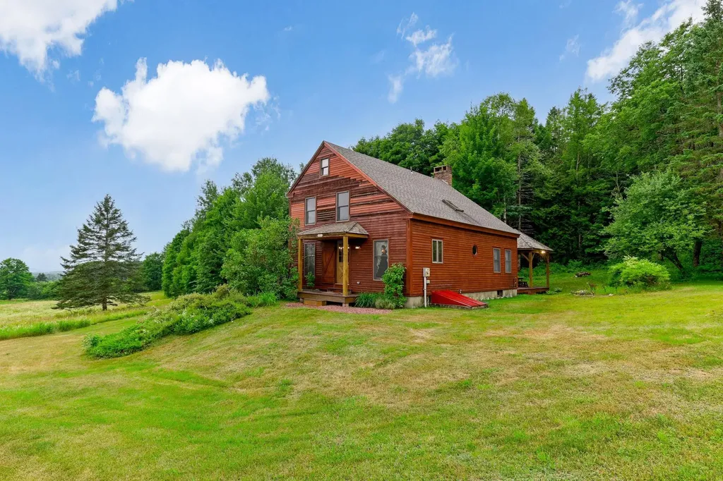 1539 Newark Street Newark VT 05871