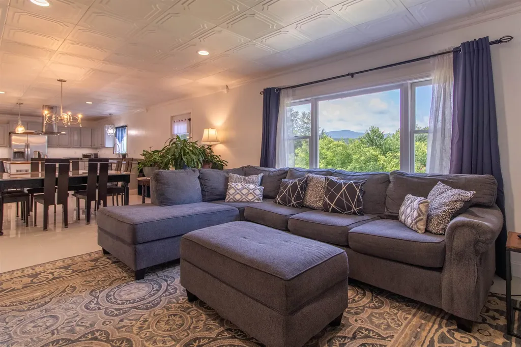 207 Pine Street Troy VT 05859