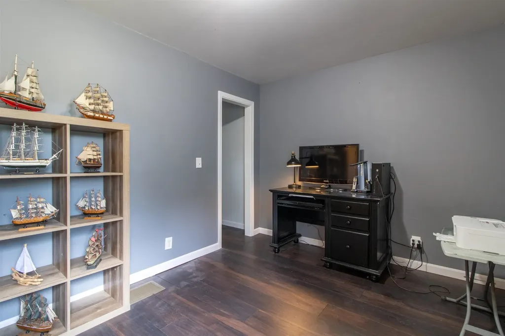 207 Pine Street Troy VT 05859