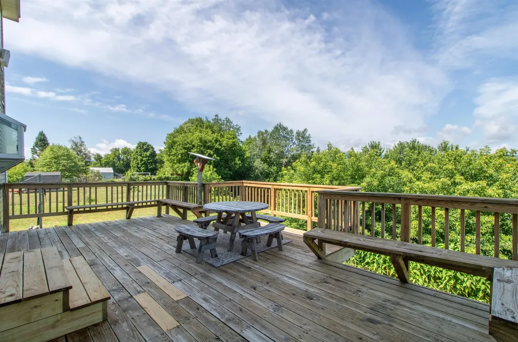 207 Pine Street Troy VT 05859