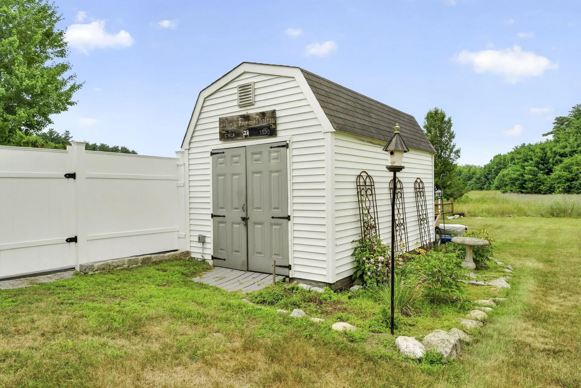 284 Corning Road Manchester NH 03109