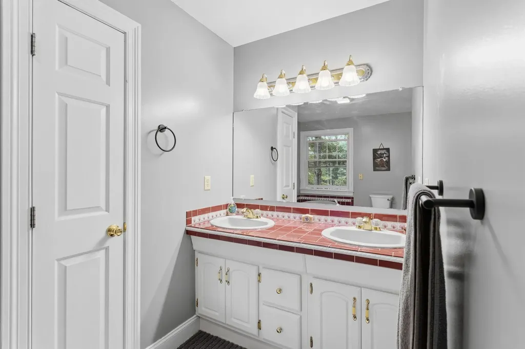 120 Wilson Road Wakefield NH 03872