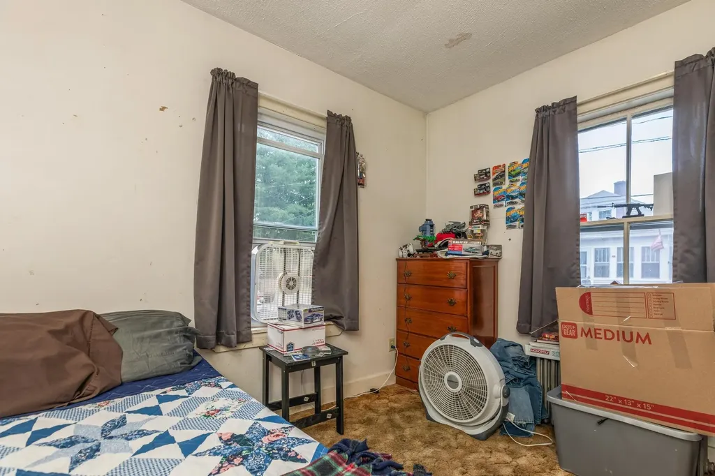 11 Cleveland Street Rochester NH 03867