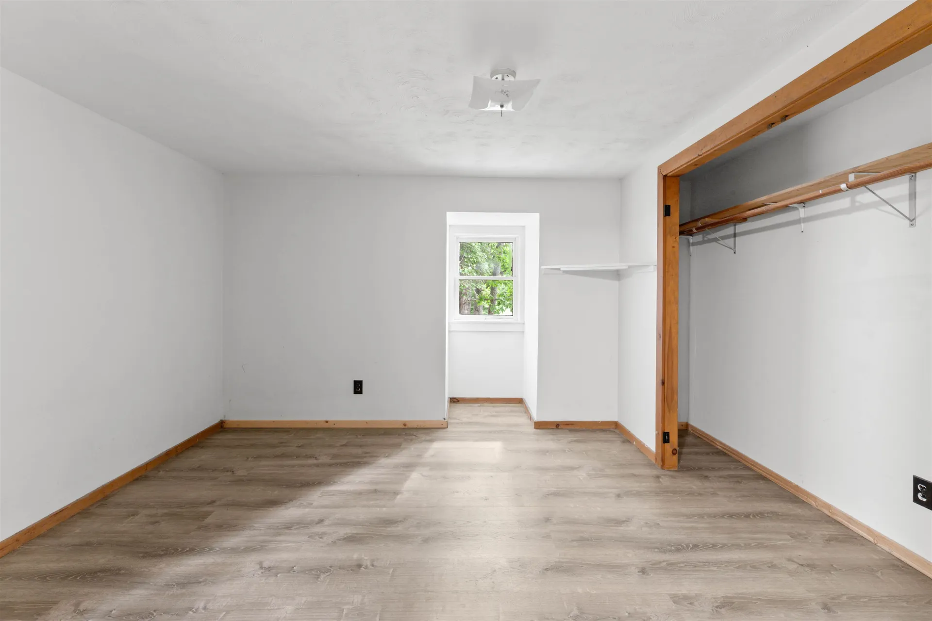 82 Champion Hill Road Effingham NH 03882
