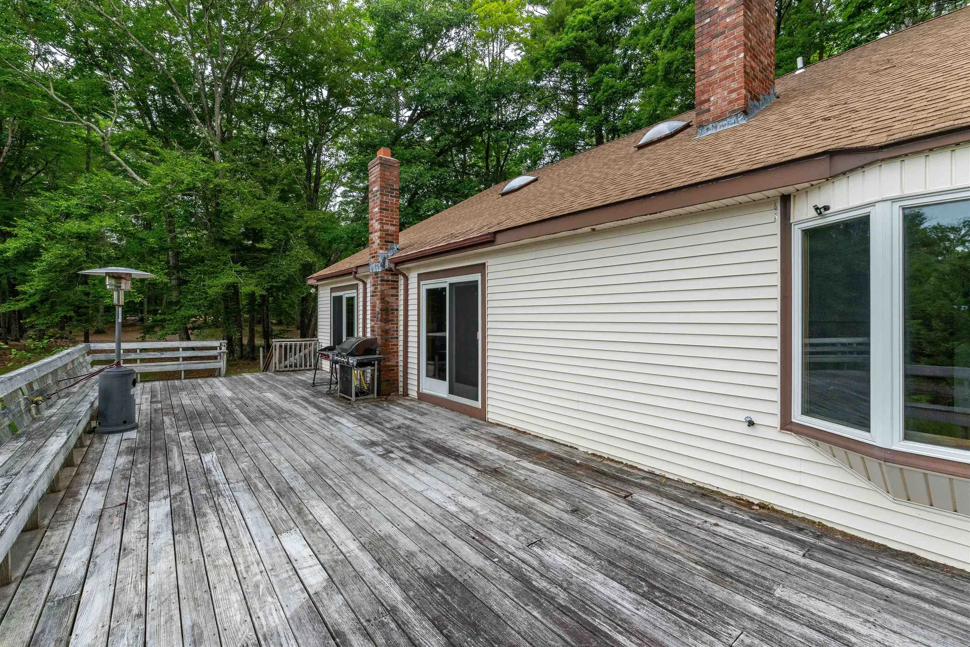 90 Champion Hill Road Effingham NH 03882