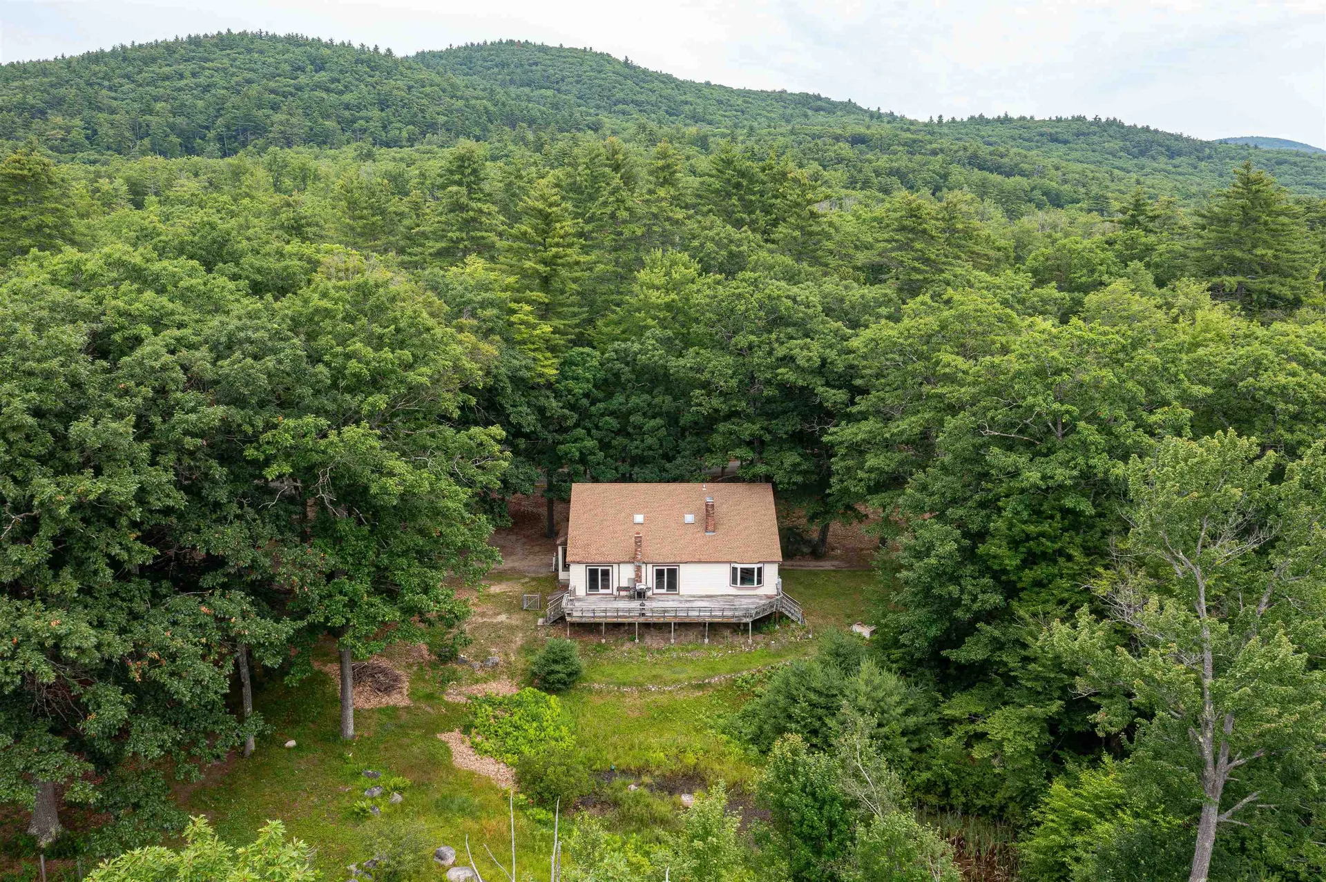 90 Champion Hill Road Effingham NH 03882
