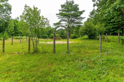 90 Champion Hill Road Effingham NH 03882