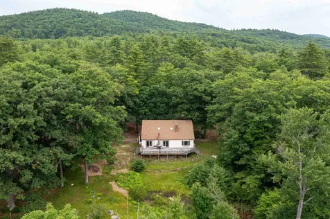 90 Champion Hill Road Effingham NH 03882