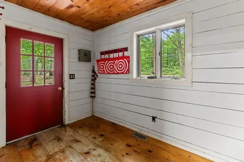 90 Champion Hill Road Effingham NH 03882