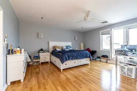 10 Mountain Laurels Drive Nashua NH 03062