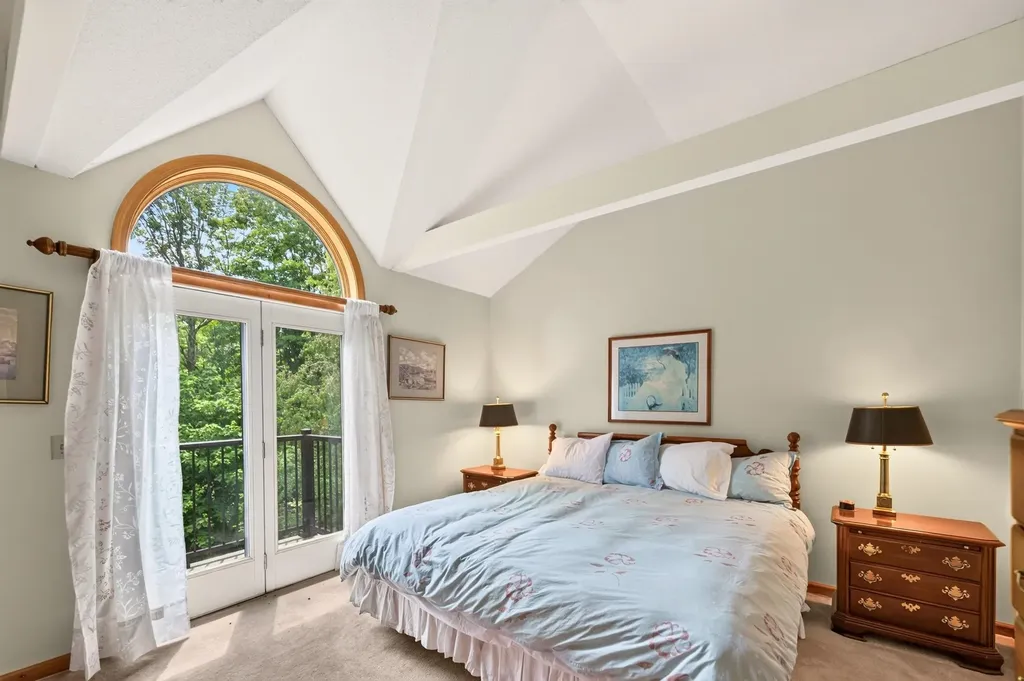 11 Dutchman Lane Wilmington VT 05363