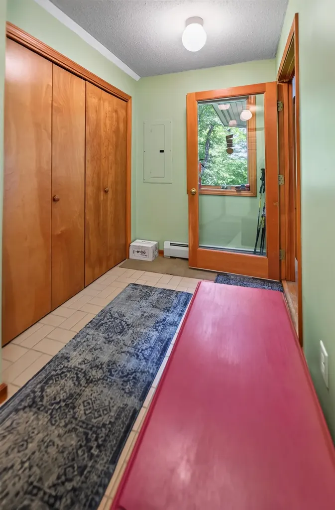 11 Dutchman Lane Wilmington VT 05363