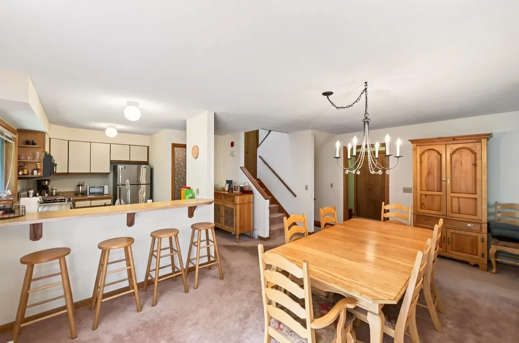 11 Dutchman Lane Wilmington VT 05363