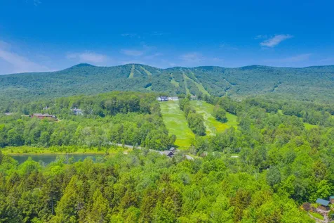 11 Dutchman Lane Wilmington VT 05363
