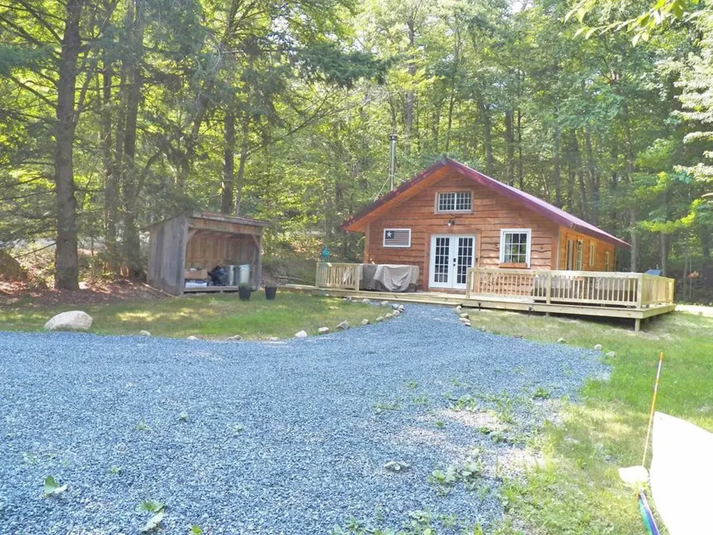 116 Beaver Lake Drive Stoddard NH 03464