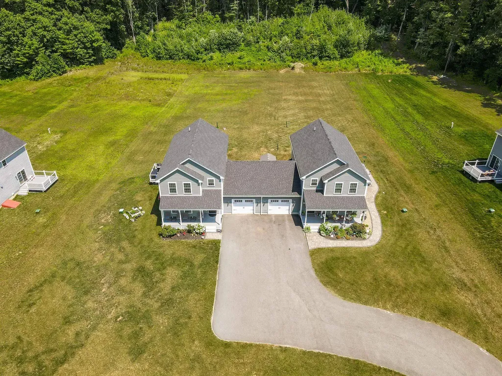 289B Webster Street Hudson NH 03051