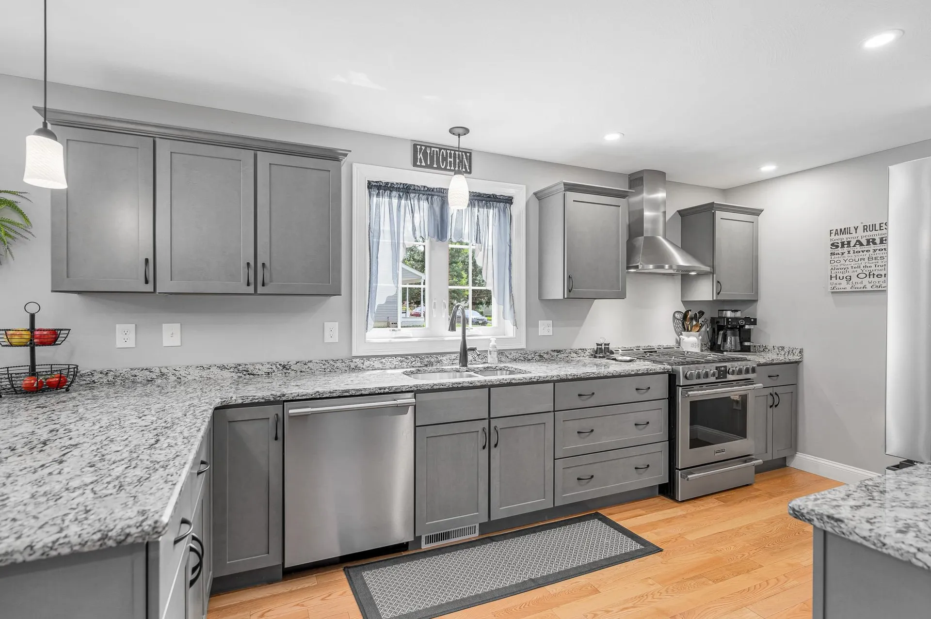 289B Webster Street Hudson NH 03051