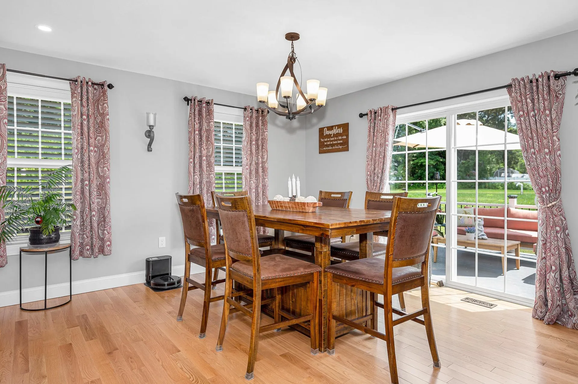 289B Webster Street Hudson NH 03051